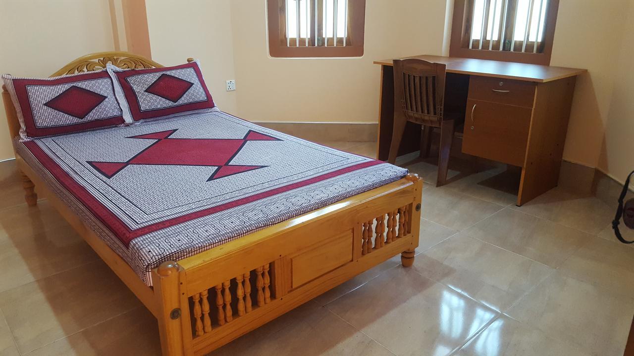 Tulip Guest Inn Point Pedro Luaran gambar
