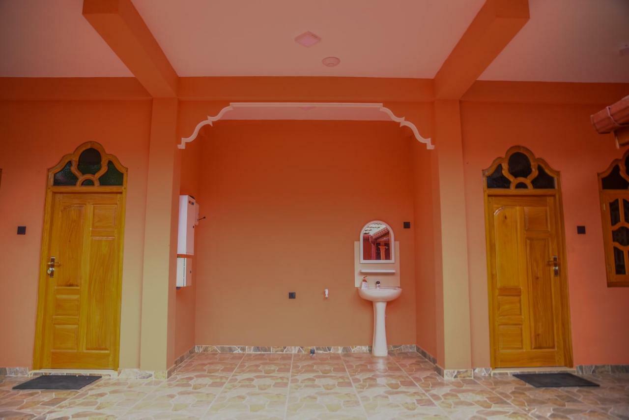 Tulip Guest Inn Point Pedro Luaran gambar